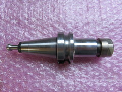日研工作所 スリムチャック BT30-SK10-75