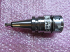 日研工作所 スリムチャック BT30-SK20-75