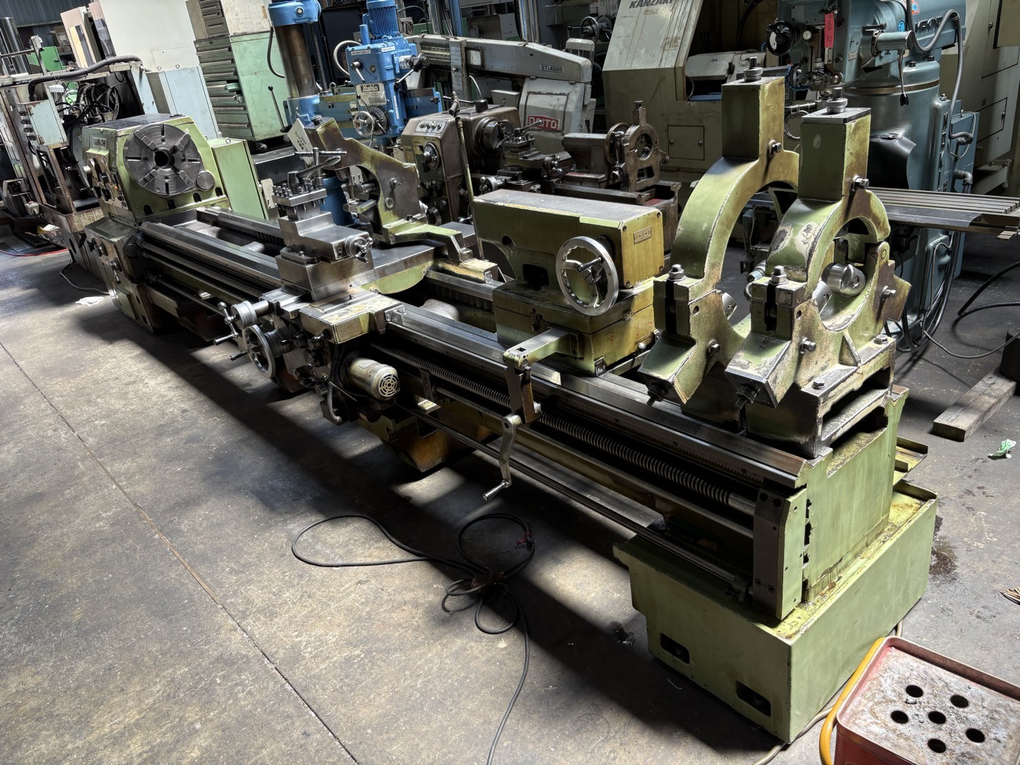 大日金属工業 4.0m旋盤 DHK75×400