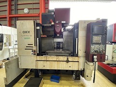 OKK 立型マシニングセンター VM5Ⅲ