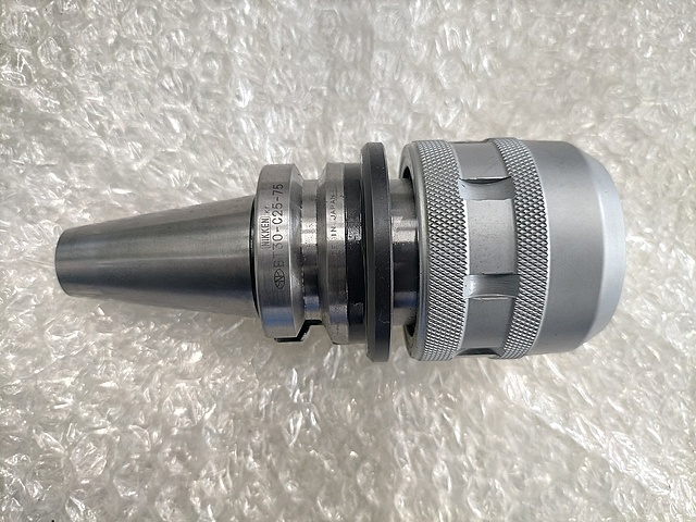 日研 ミーリングチャック BT30-C25-75