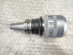 日研 ミーリングチャック BT30-C32-100