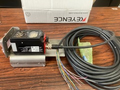 キーエンス 産業用コードセンサー SR-2000