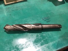 不明 テーパーシャンクドリル L340　φ43