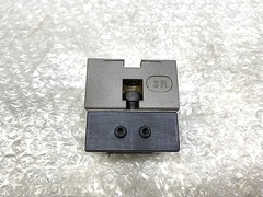 システム3R 電極ホルダー