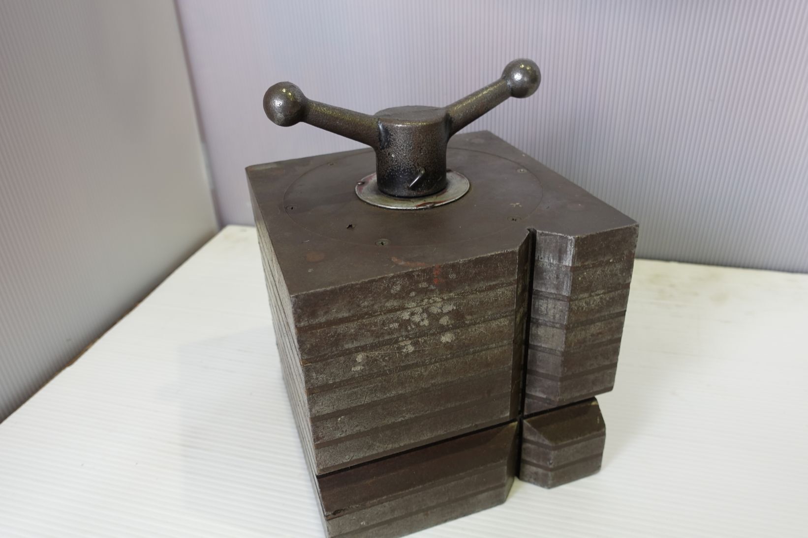 富士磁工 桝形ブロック