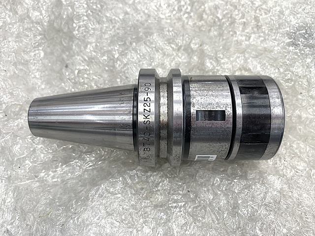日研 タップホルダー BT40-SKZ25-90