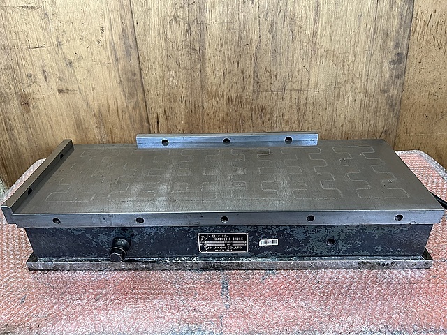 富士磁工 電磁チャック SFA240×650