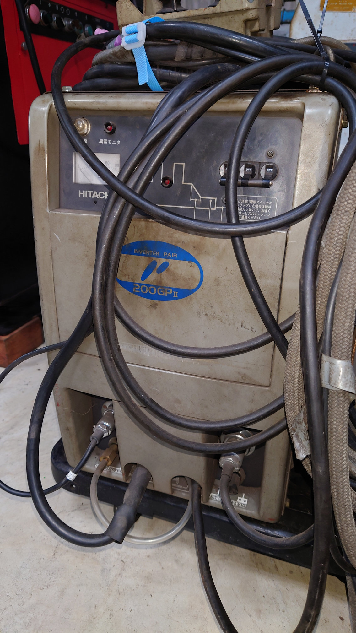 日立 交直両用TIG溶接機 AD-GP2