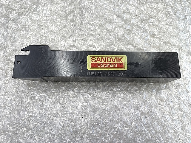 サンドビック バイトホルダー R151.20-2525-30A