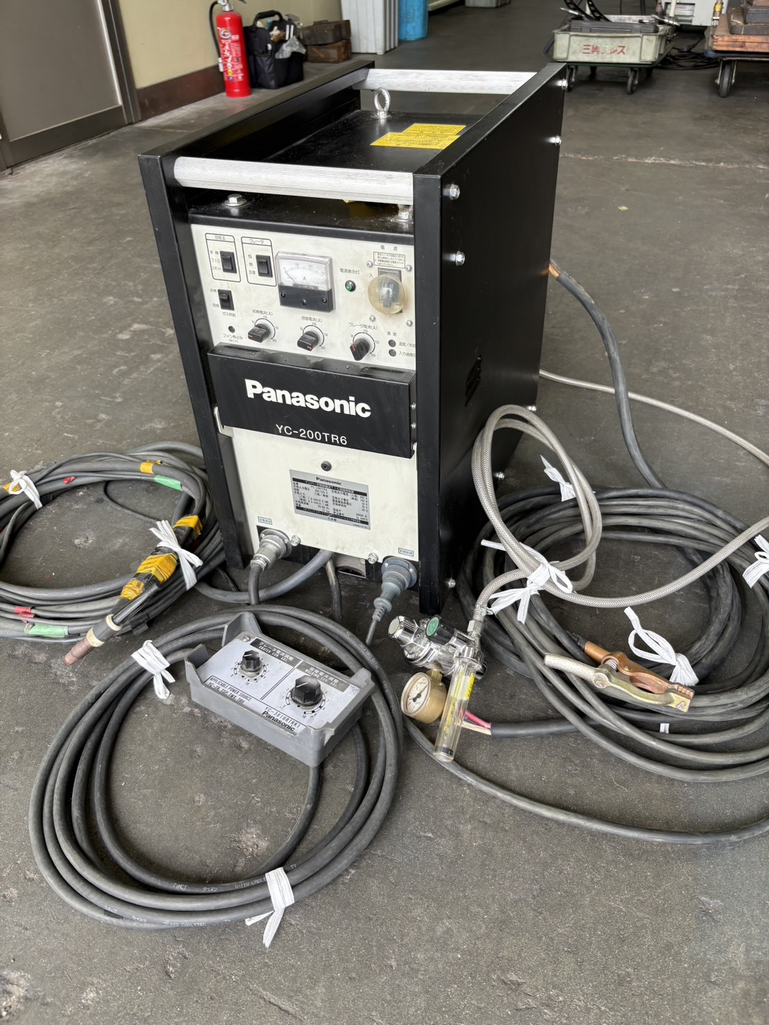 パナソニック インバーター制御直流TIG溶接機 YC-200TR6