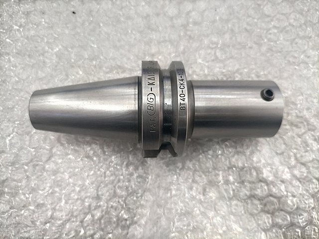 BIG ボーリングツール BT40-CK4-135