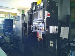 住重ファインテック NC立軸ロータリー研削盤 SVR180