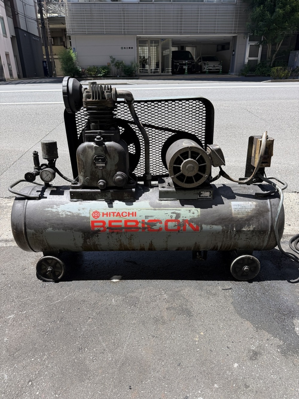 岩田 5.5KWコンプレッサー SLP-55FD | マシンライフ 中古機械情報