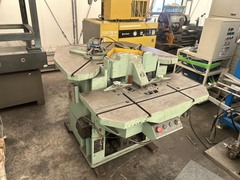 アマダ コーナーシャー CSW220
