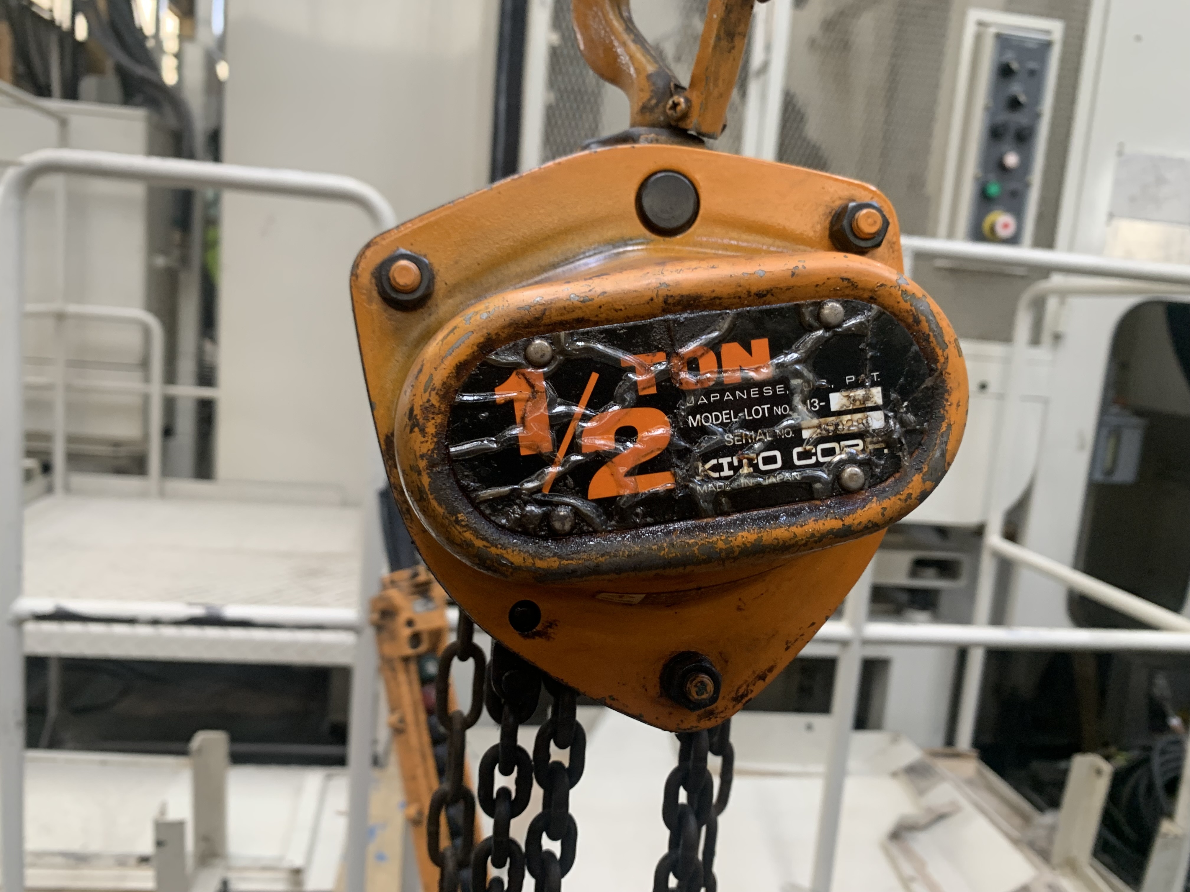 キトー 手動チェーンブロック  1/2t（0.5t・500kg) 揚程2.3mm