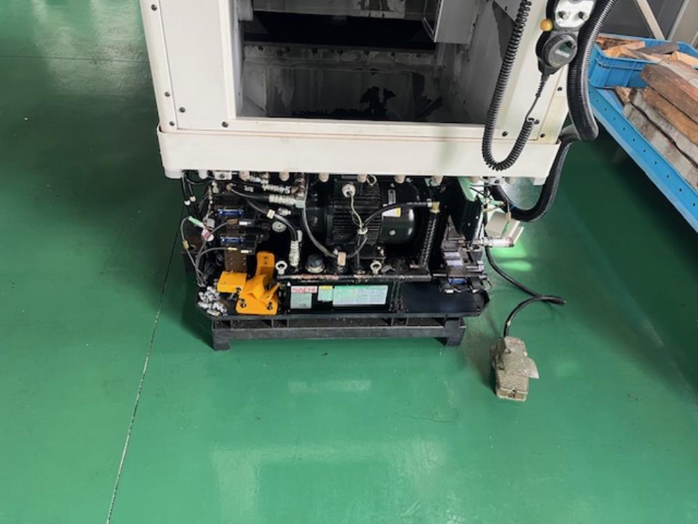 牧野フライス製作所 立マシニング L2
