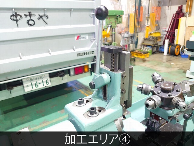 江黒 卓上ターレット旋盤(ベンチレース) LB8T-3