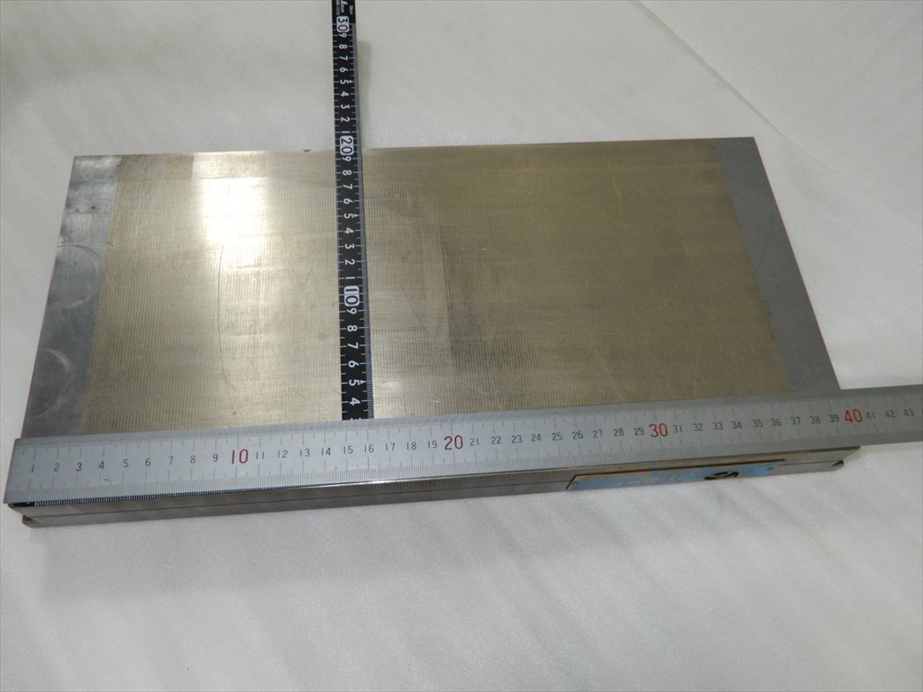 カネツー 永磁マイクロピッチチャック RMWH-2040A