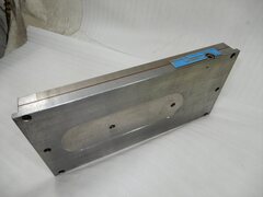 カネツー 永磁マイクロピッチチャック RMWH-2040A