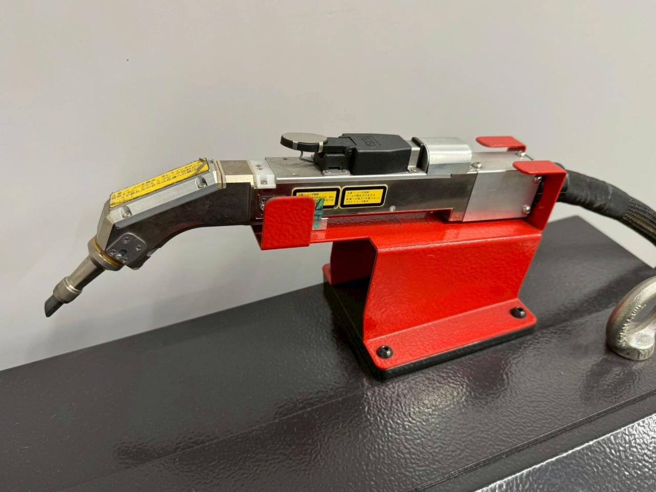 アマダ ファイバーレーザー溶接システム FLW3000EN Model3