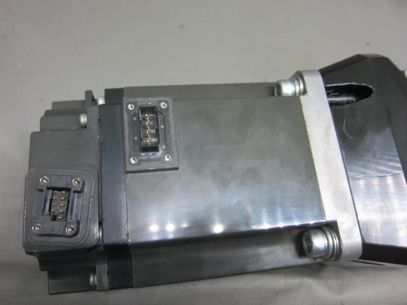 三菱電機 サーボモーター HF-KP73
