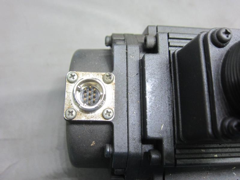 三菱電機 サーボモーター HG-RR103