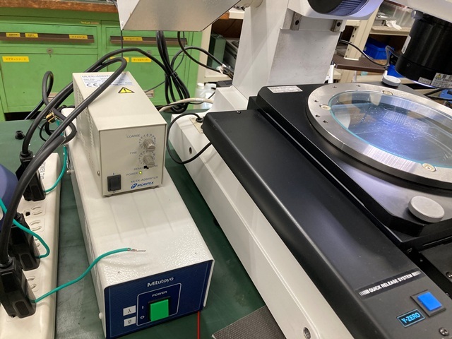 MITUTOYO｜ミツトヨ 工具顕微鏡 MF-A1010