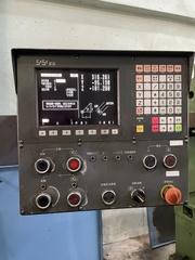 OKK NC立フライス RRM-2V