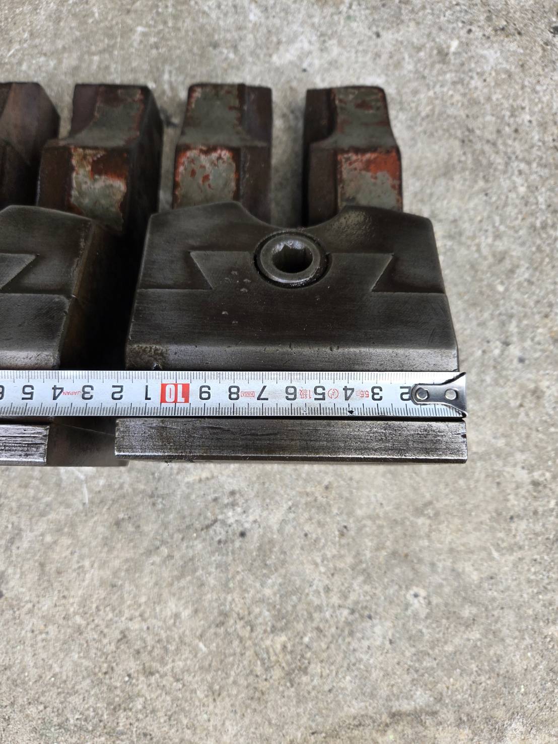 ソリッドバイス