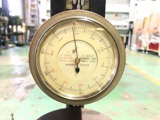 硬度試験機