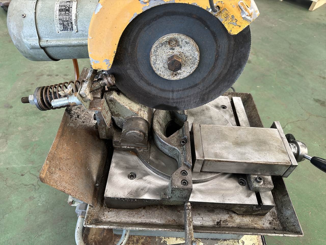  丸鋸切断機（手動式） KCM-275