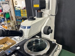 ミツトヨ 測定顕微鏡 MF-A1010B