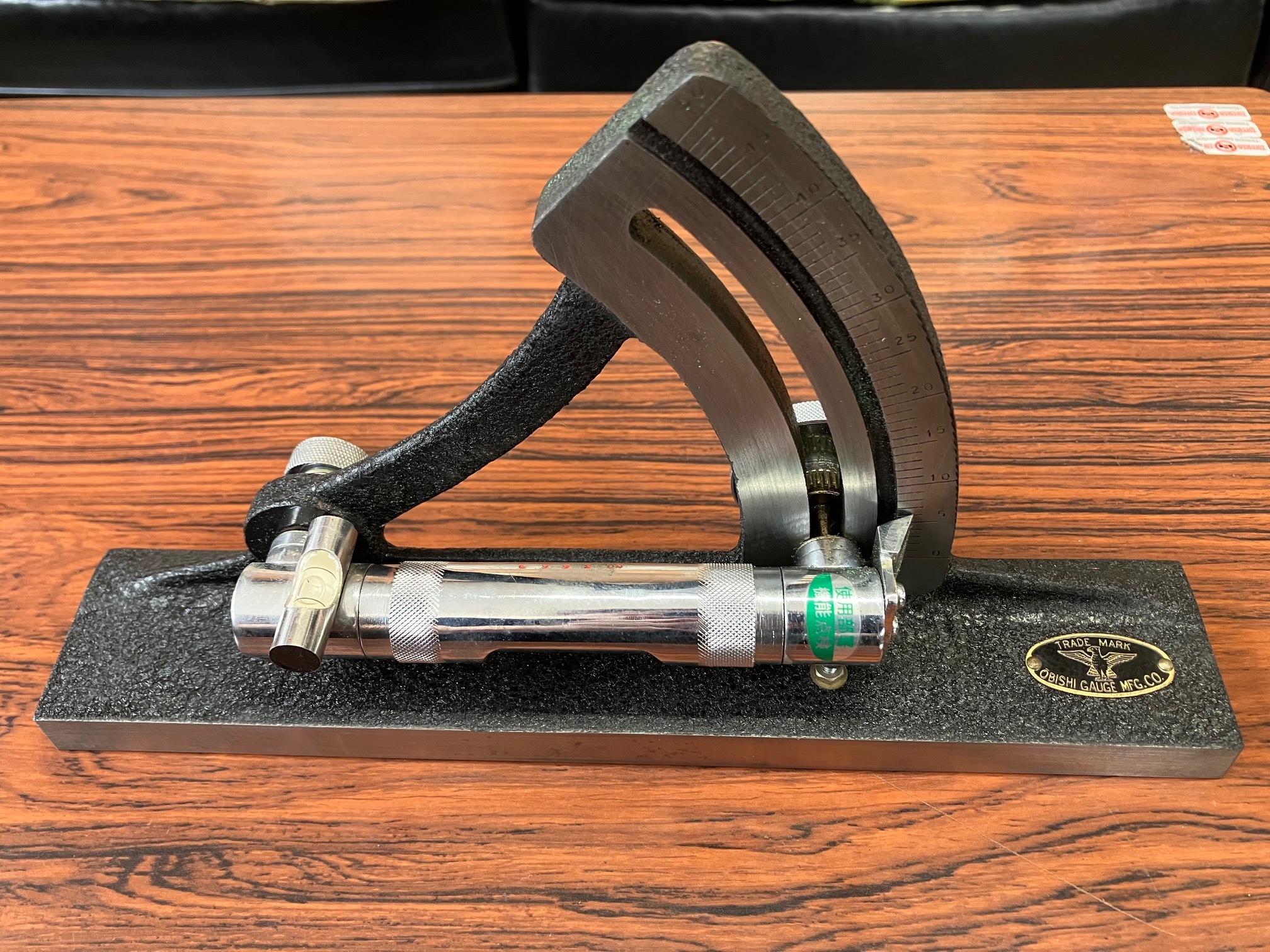 大菱測定 傾斜水準器