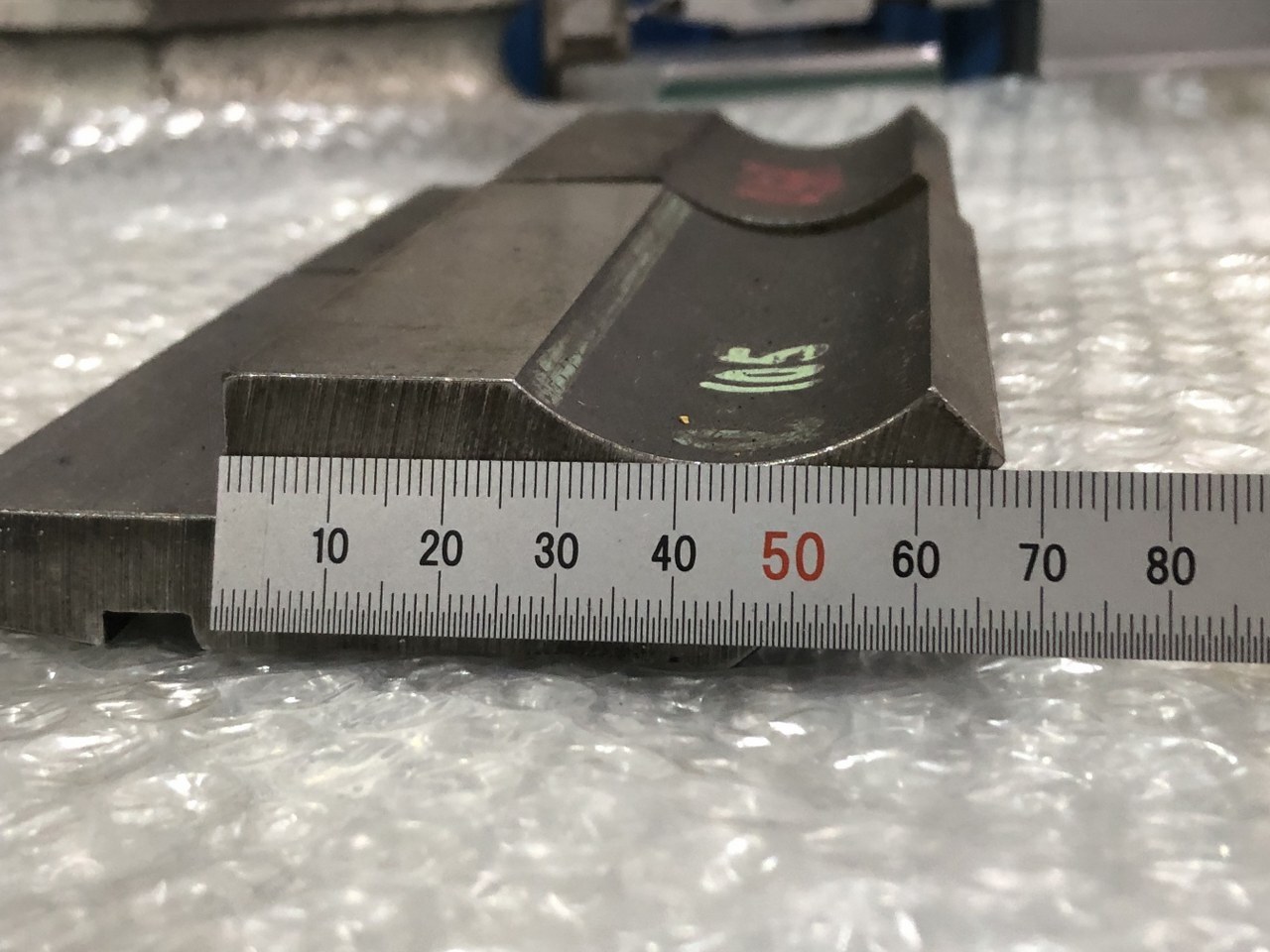 AMADAと不明 ベンダー金型(パンチ) 90°