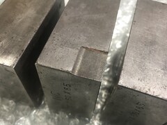 不明 金属ブロック W30xD50xH65(mm)