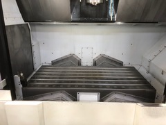 マキノ 立マシニングセンター V77
