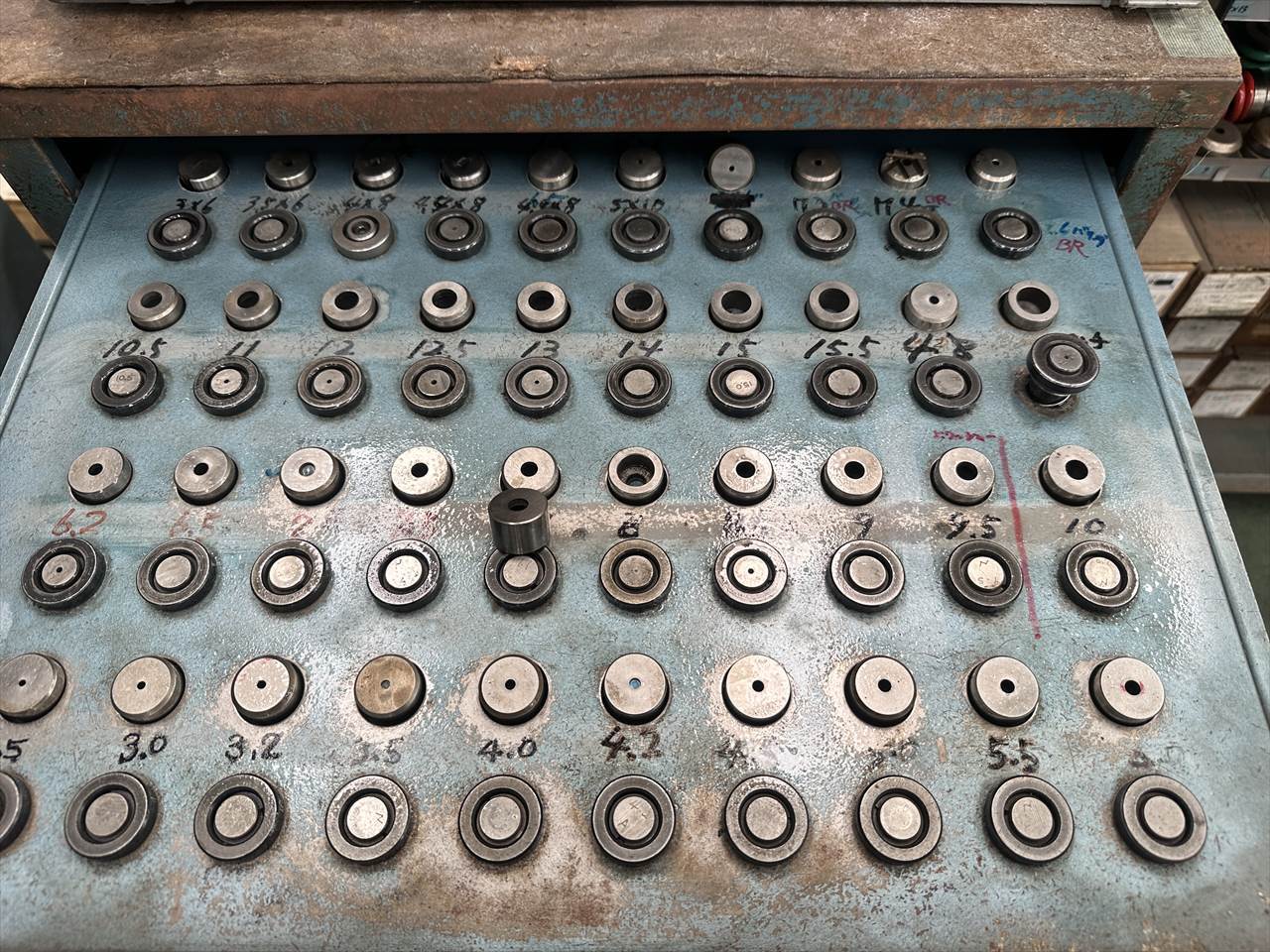 アマダ パンチングセットプレス SP302