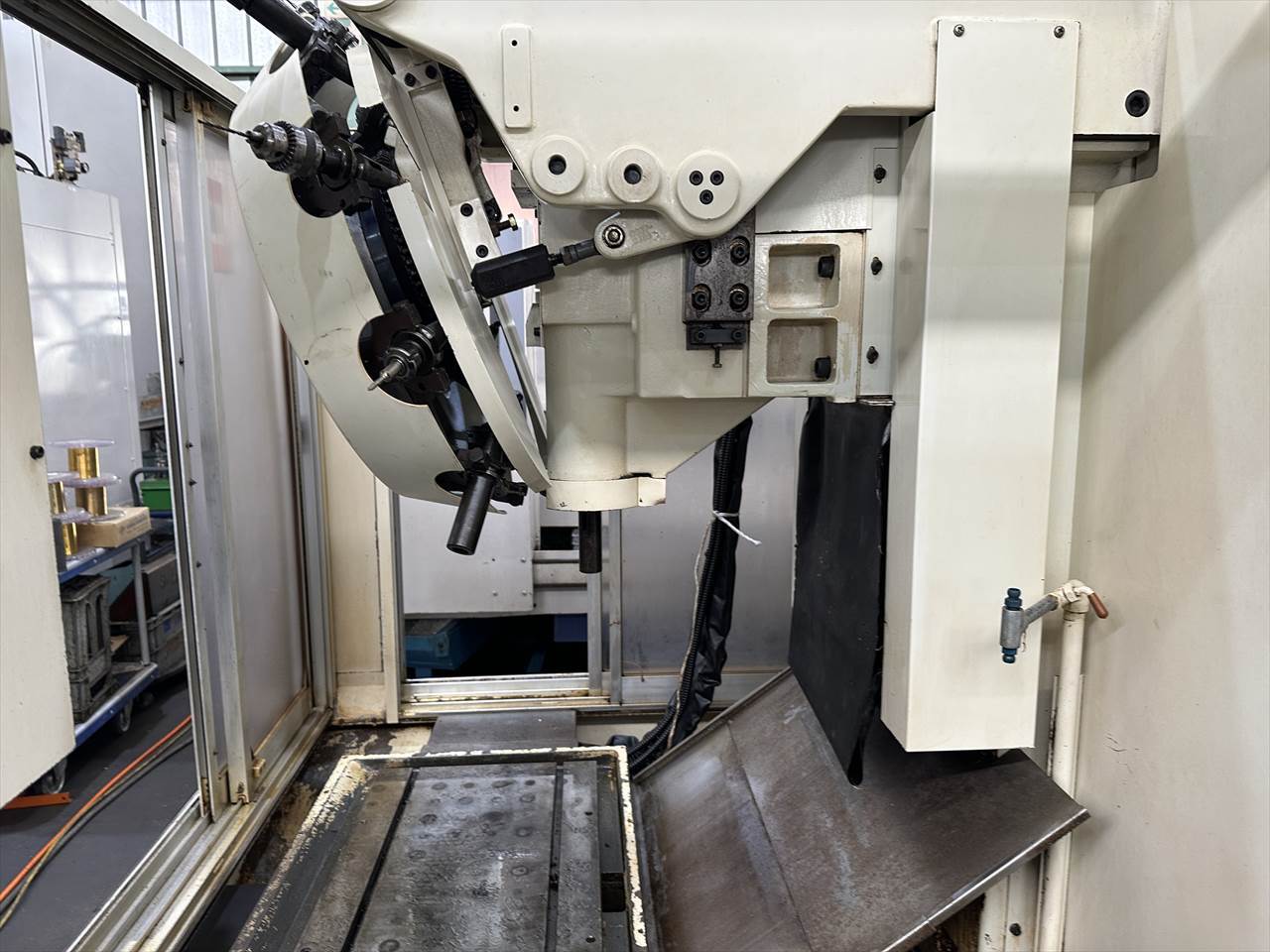 ファナック タッピングセンター TAPE DRILL Mate MODEL T