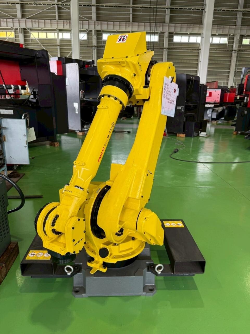 ファナック マテハンロボット Robot M-710iC/50