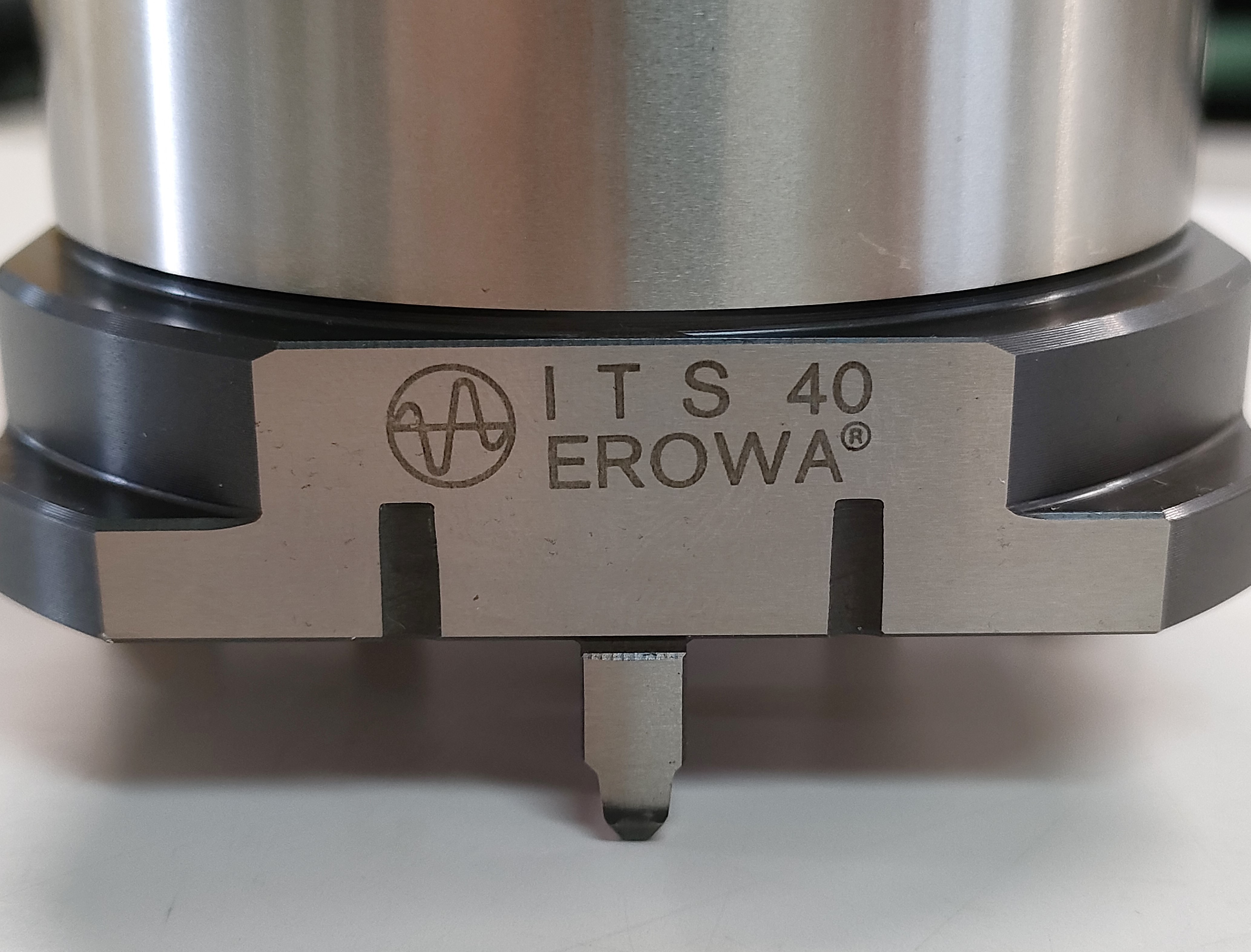 EROWA 手動クランプチャック ITS-2005.00