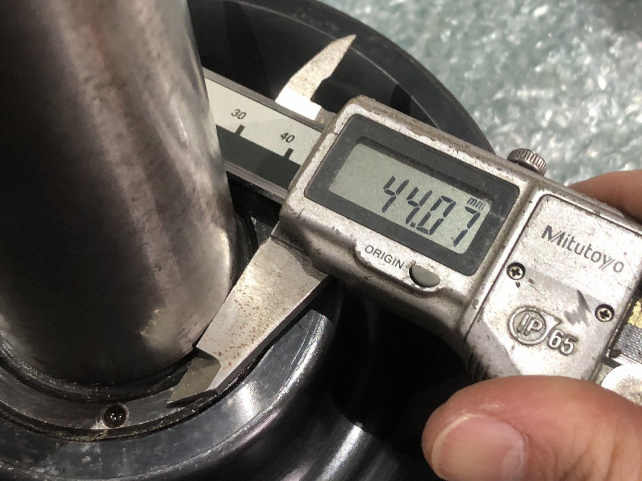 STK 傘型回転センター MT5