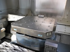 牧野フライス製作所 横形マシニングセンタ a81