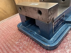 ナベヤ 精密マシンバイス LT-60