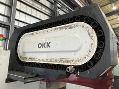 OKK 立マシニングセンタ VM900