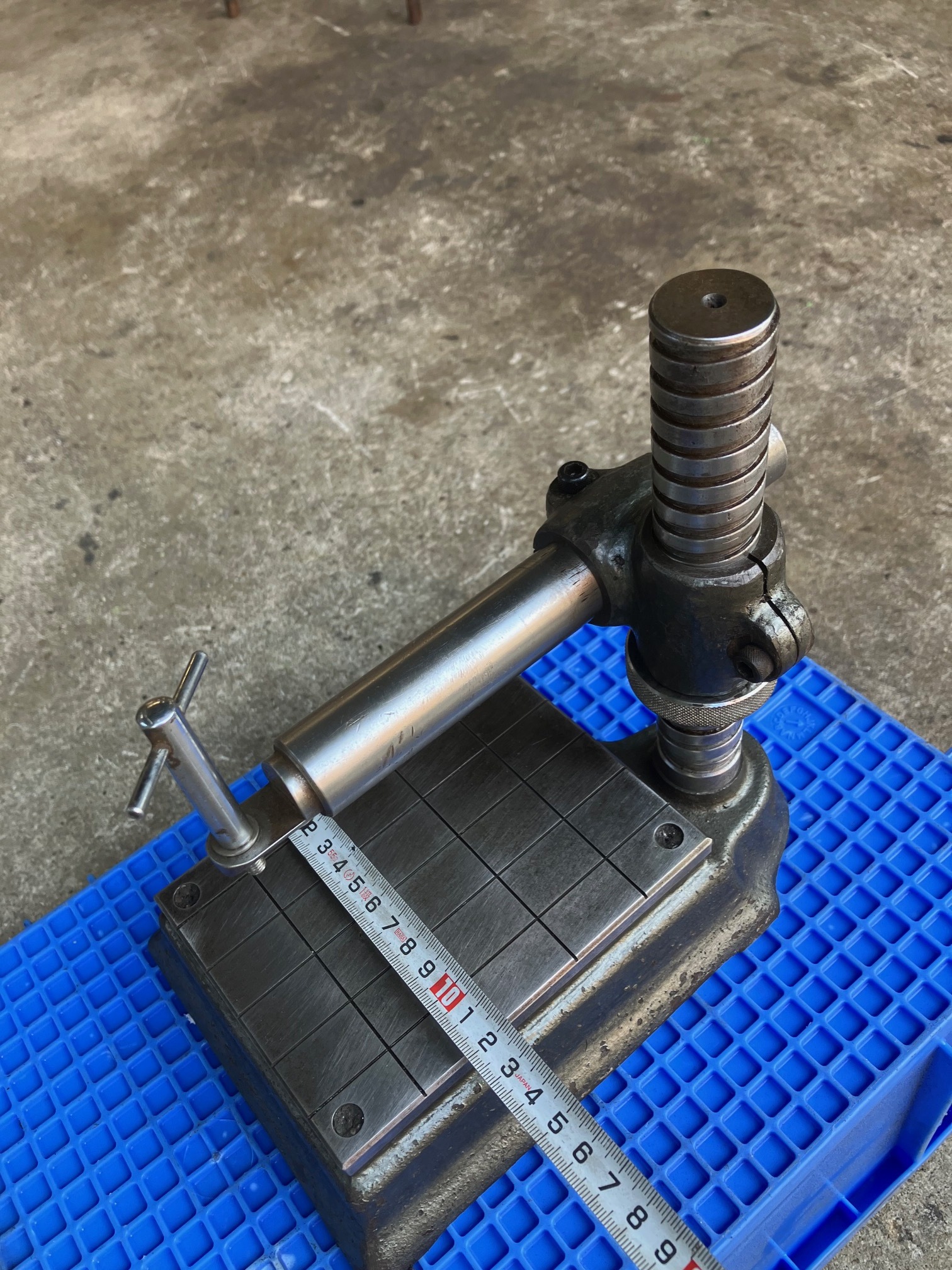 コンパレートスタンド