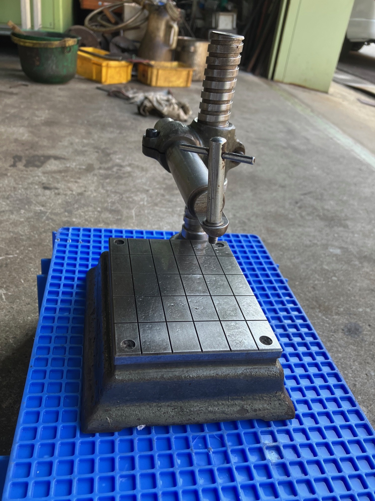 コンパレートスタンド