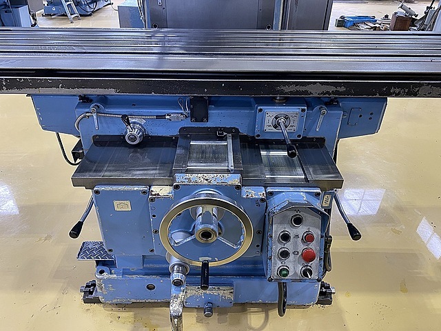 OKK ベット型フライス MH-5VJ