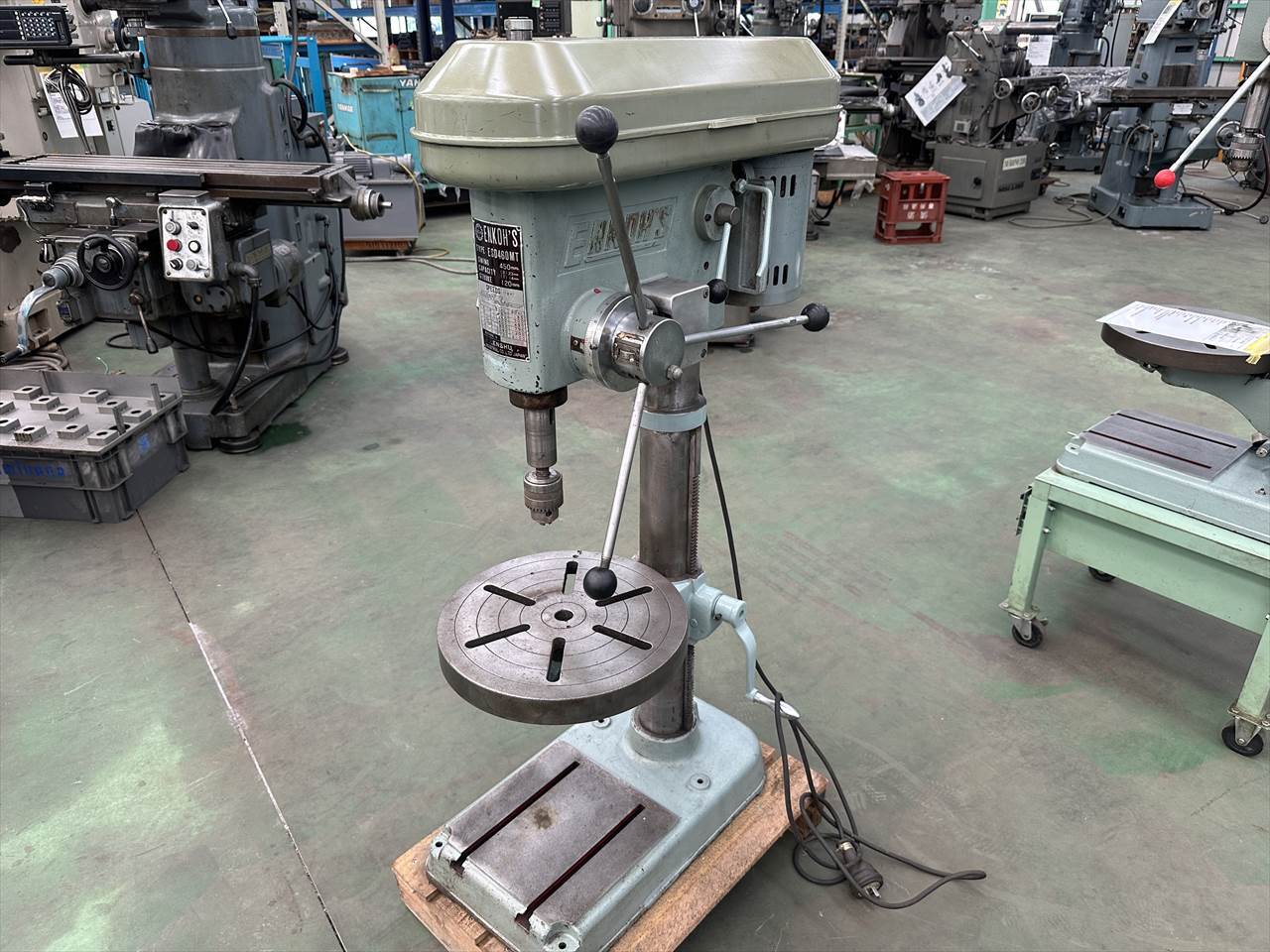 遠州工業 卓上タップボール盤 ESD460MT