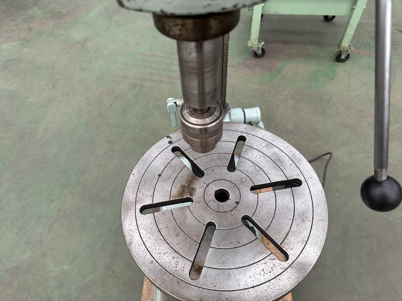 遠州工業 卓上タップボール盤 ESD460MT